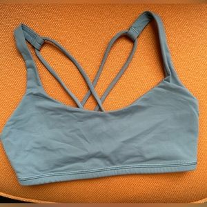 Lululemon sports bra size 2